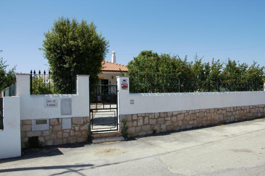 Guest House Alfarrobeiras Albufeira Exteriér fotografie