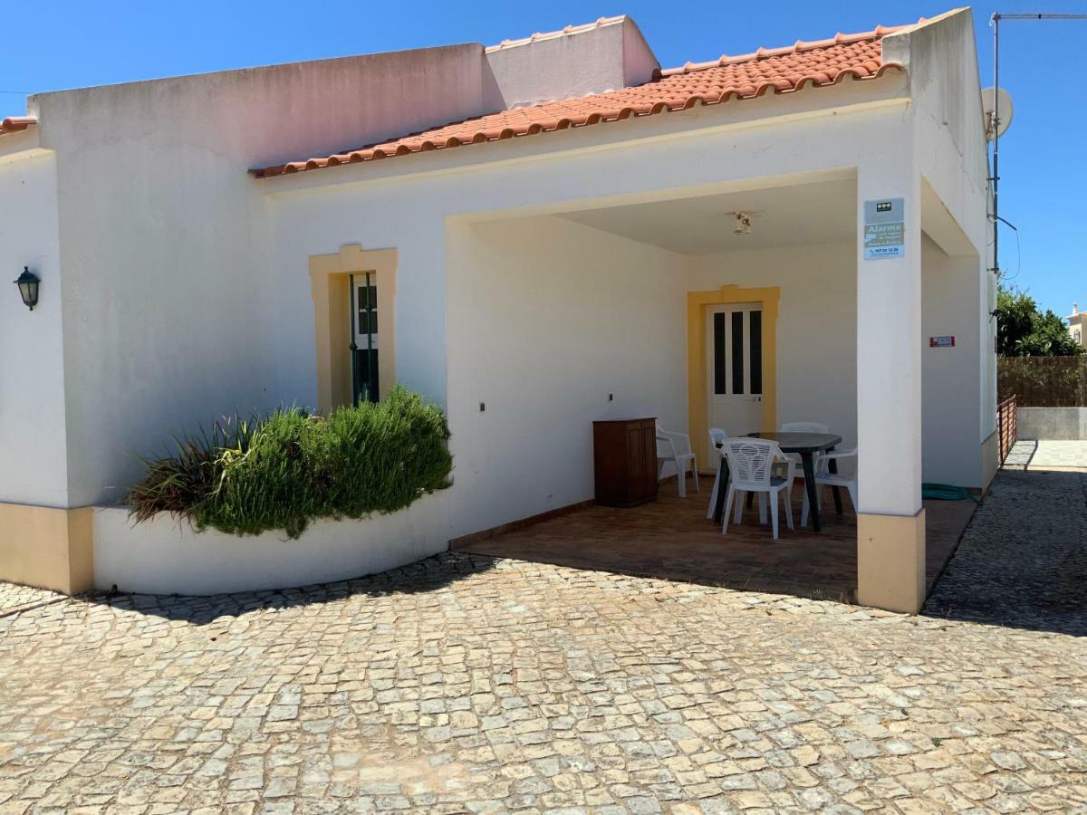 Guest House Alfarrobeiras Albufeira Exteriér fotografie